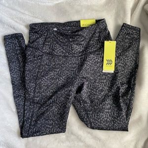 All in motion leggings